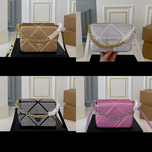 Geometric Badge Argyle Dia setting Designer Handbag Tote High Quality Shoulder Purses Leather Cross Body Men Totebags Women Bag Valise Pouch 20CM, Silver
Geometric Badge Argyle Dia setting Designer Handbag Tote High Quality Shoulder Purses Leather Cross Body Men Totebags Women Bag Valise Pouch 20CM, Silver