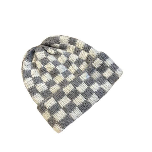 Street Beanie Desig…