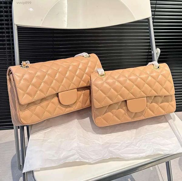 23/25Cm Designer Ladies Classic Double Flap Shoulder Lambskin Leather Quilted Dia Lattice Gold/Sier Hardware Outdoor Tote Crossbody Bag Key Pouch Purse 245 89, Beige
23/25Cm Designer Ladies Classic Double Flap Shoulder Lambskin Leather Quilted Dia Lattice Gold/Sier Hardware Outdoor Tote Crossbody Bag Key Pouch Purse 245 89, Beige