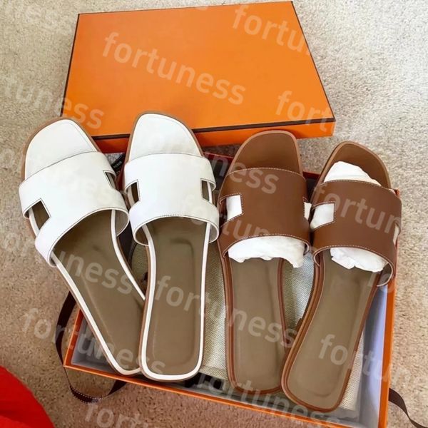 Designer Slides Sandals Women Beach Slippers Genuine Leather Classic Brand Fashion Luxury Summer Beach Bath Slippers Brown Retro Sandals size35-42, A4
Designer Slides Sandals Women Beach Slippers Genuine Leather Classic Brand Fashion Luxury Summer Beach Bath Slippers Brown Retro Sandals size35-42, A4