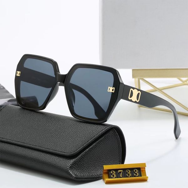 Fashion Sunglasses Elliptical Haute Couture Women Mens Sunglasses Letter Goggles Sunshade Film 6-Color Optional High Quality Glasses
Fashion Sunglasses Elliptical Haute Couture Women Mens Sunglasses Letter Goggles Sunshade Film 6-Color Optional High Quality Glasses