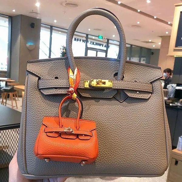 Designer Fashion Ke…