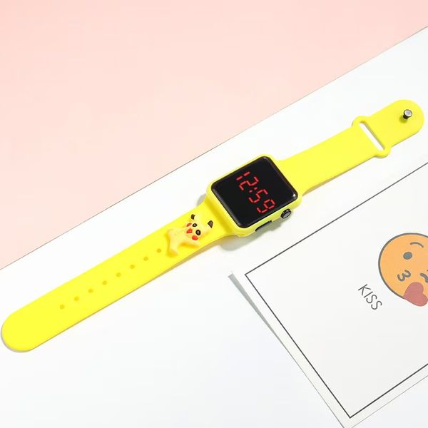 spring student use watch fashion new good look
spring student use watch fashion new good look