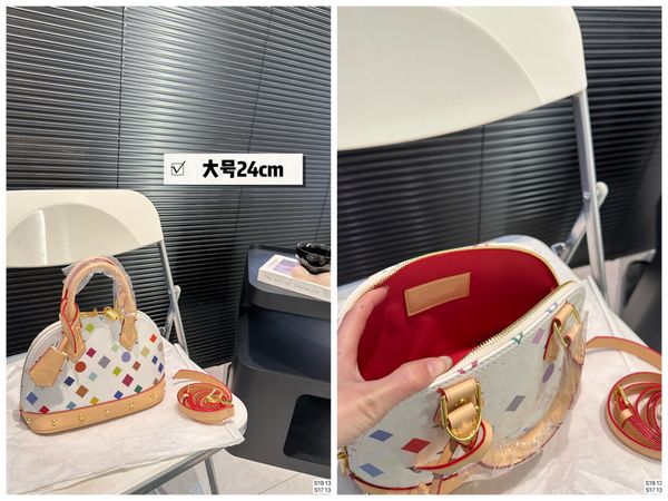 Designer Top Quality Women New Colorful Shell bag Evening Bags Lady Fashion Casual Messenger Leather Handbag Shoulder Bag Crossbody Purse Tote, White
Designer Top Quality Women New Colorful Shell bag Evening Bags Lady Fashion Casual Messenger Leather Handbag Shoulder Bag Crossbody Purse Tote, White