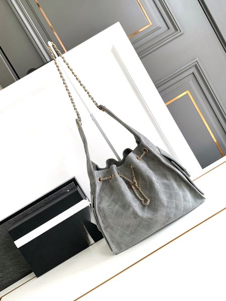 Designer Bag Tote Large Hobo Shoulder Bags Adjustable Chain Bucket Bag Including Box, Color 1
Designer Bag Tote Large Hobo Shoulder Bags Adjustable Chain Bucket Bag Including Box, Color 1