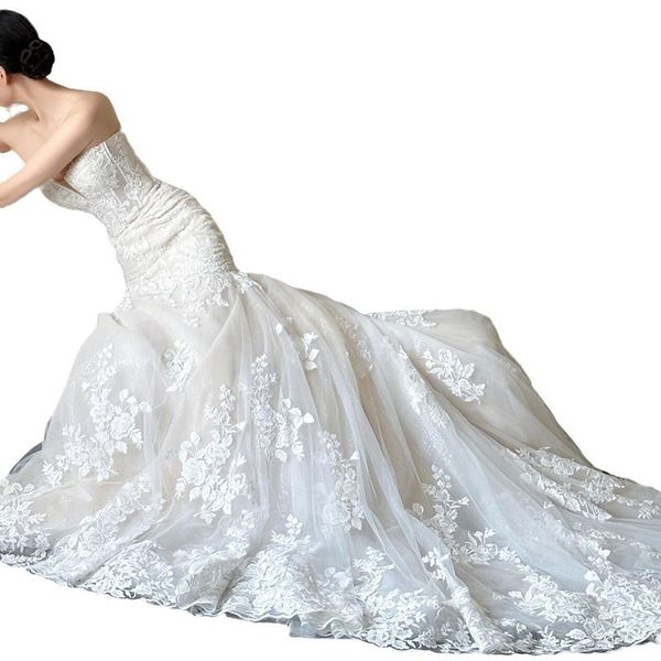 GG93742 Sophisticated Strapless Bride's Dress - Sleek Satin Material with Large Train for Weddings (Light Luxe Collection), Ivory
GG93742 Sophisticated Strapless Bride's Dress - Sleek Satin Material with Large Train for Weddings (Light Luxe Collection), Ivory