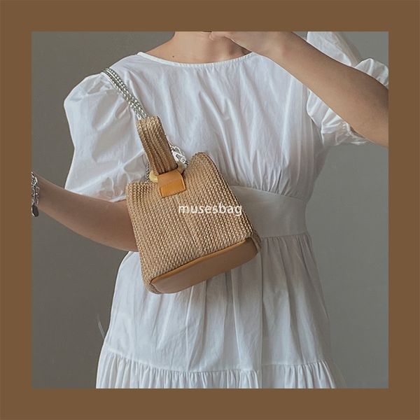 Fashionable women with a sense of luxury cute girls with hand-held grass woven bags new niche personality summer chain bag single shoulder woven bag trend, Brown
Fashionable women with a sense of luxury cute girls with hand-held grass woven bags new niche personality summer chain bag single shoulder woven bag trend, Brown