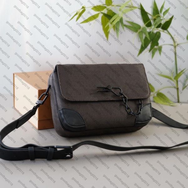 Steamer Wearable Wallet women handbag Chain Famous Brand designer shoulder crossbody bag M83613, #3 embossing
Steamer Wearable Wallet women handbag Chain Famous Brand designer shoulder crossbody bag M83613, #3 embossing