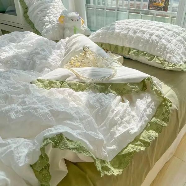 Korean Style Cotton Blend Bedding Set, Solid Color Soft Duvet Cover Set for Summer, Pink
Korean Style Cotton Blend Bedding Set, Solid Color Soft Duvet Cover Set for Summer, Pink