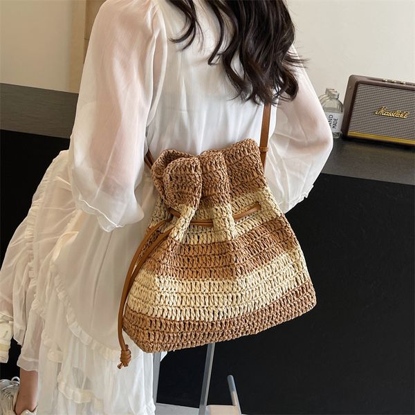 Outlet factory women handbag French striped woven bucket bag large hollow crocheted seaside holiday fashion beach bag elegant atmosphere straw bucket bag 3007#, Black
Outlet factory women handbag French striped woven bucket bag large hollow crocheted seaside holiday fashion beach bag elegant atmosphere straw bucket bag 3007#, Black