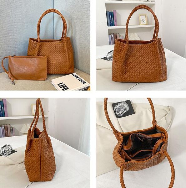 Outlet factory women shoulder bags 5 colors classic vintage woven tote bag two piece padded leather handbag this year's popular wovens backpack 368#, Yellow
Outlet factory women shoulder bags 5 colors classic vintage woven tote bag two piece padded leather handbag this year's popular wovens backpack 368#, Yellow