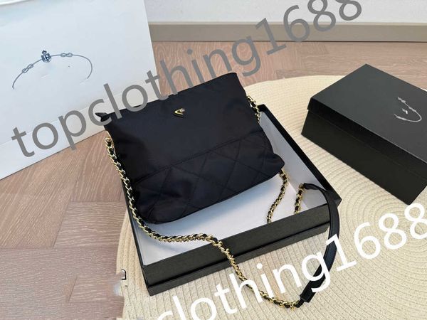 2024 Chain diamond grid bag casual crossbody bag womens shoulder bag popular bag this year womens new trendy handbag purses ladies handbags, Black
2024 Chain diamond grid bag casual crossbody bag womens shoulder bag popular bag this year womens new trendy handbag purses ladies handbags, Black