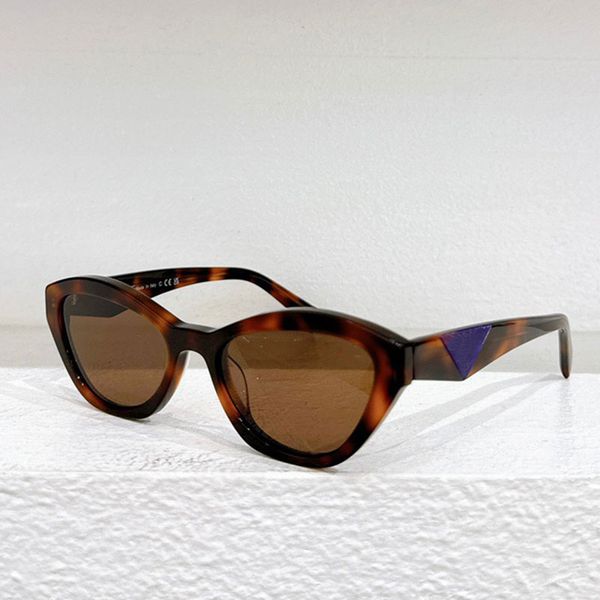 Womens designer acetate sunglasses SPA02S Womens cat eye sunglasses Leg inverted triangle logo designed UV400 protective retro casual glasses Bring original box
Womens designer acetate sunglasses SPA02S Womens cat eye sunglasses Leg inverted triangle logo designed UV400 protective retro casual glasses Bring original box