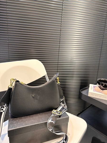 Womens New Old Flower Chain Underarm Bag Simple and Elegant One Shoulder Crossbody Bag purses ladies handbags evening clutches, Pink
Womens New Old Flower Chain Underarm Bag Simple and Elegant One Shoulder Crossbody Bag purses ladies handbags evening clutches, Pink