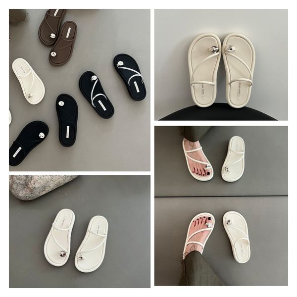 Dad Sandals Slides Shoes Womens Mule Slide Flat shoes beach Designer Sandals luxury shoes slip on without the back strap summer Quilted Leather Size 35-39 New, Black
Dad Sandals Slides Shoes Womens Mule Slide Flat shoes beach Designer Sandals luxury shoes slip on without the back strap summer Quilted Leather Size 35-39 New, Black