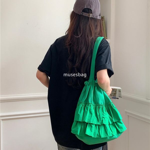 New pleated and ruffled commuting style tote bag with high-end feel large capacity female drawstring niche design single shoulder bag for women, White
New pleated and ruffled commuting style tote bag with high-end feel large capacity female drawstring niche design single shoulder bag for women, White
