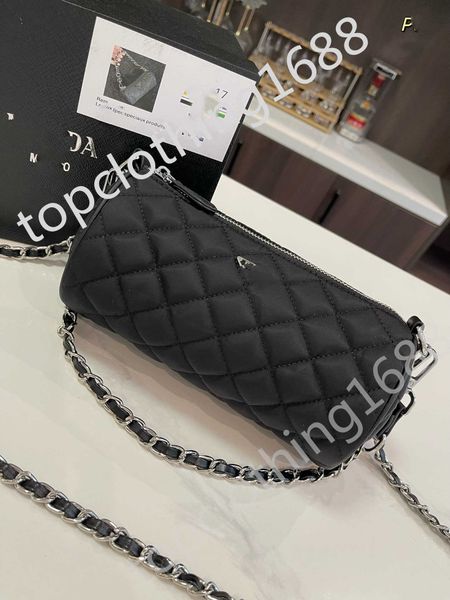 PRD2024Womens New Lingge Cylinder Oxford Cloth Bag Popular on the Internet Large Capacity and Versatile One Shoulder Crossbody Bag, Black
PRD2024Womens New Lingge Cylinder Oxford Cloth Bag Popular on the Internet Large Capacity and Versatile One Shoulder Crossbody Bag, Black