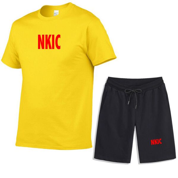 Summer Men's Set Fashion Sportswear Men's Short sleeved 100% Cotton T-shirt Sports Shorts Set Men's Casual Men's Brand Clothing Men's Jogging Plus Size S-2XL, Red
Summer Men's Set Fashion Sportswear Men's Short sleeved 100% Cotton T-shirt Sports Shorts Set Men's Casual Men's Brand Clothing Men's Jogging Plus Size S-2XL, Red