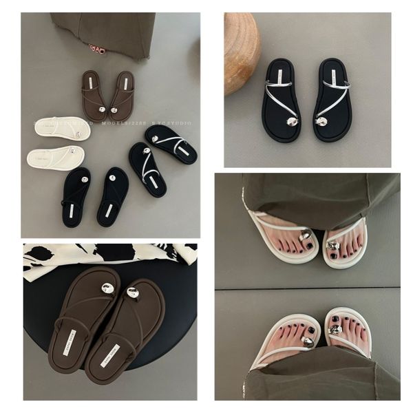 Luxury Designer Womens Slipper Sandals Shoe Slide Summer fashion Wide flat flip-flops classic printed letter sandals size 35-39, Black
Luxury Designer Womens Slipper Sandals Shoe Slide Summer fashion Wide flat flip-flops classic printed letter sandals size 35-39, Black