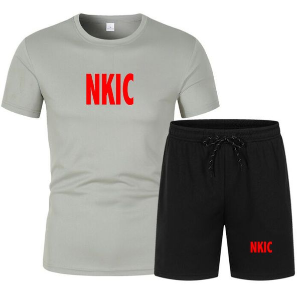 Men's Fitness Fashion Set Men's Leisure Sports Set Quick Drying Sports Wear Short sleeved T-shirt Shorts Fitness, Sky blue1
Men's Fitness Fashion Set Men's Leisure Sports Set Quick Drying Sports Wear Short sleeved T-shirt Shorts Fitness, Sky blue1