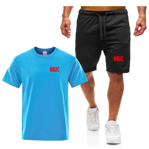 Men's Sportswear Summer Suit Men's Fitness Suit Sports Suit Short Sleeved T-shirt Shorts Quick Drying 2 Piece Sets, Blue1
Men's Sportswear Summer Suit Men's Fitness Suit Sports Suit Short Sleeved T-shirt Shorts Quick Drying 2 Piece Sets, Blue1