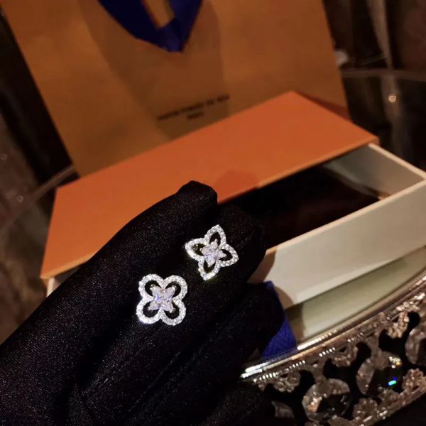 Designer Earings St…