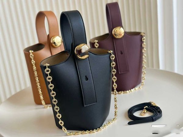 LEW2024 Small Water Bucket Small Golden Ball Chain Womens Bag Bags party magazine clutch purses ladies handbags evening clutches, Burgundy
LEW2024 Small Water Bucket Small Golden Ball Chain Womens Bag Bags party magazine clutch purses ladies handbags evening clutches, Burgundy