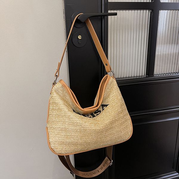 Outlet factory women's handbags street fashion exquisite letters embroidered beach bag outdoor simple leisure shoulder bag daily Joker contrast backpack 68790#, Multi
Outlet factory women's handbags street fashion exquisite letters embroidered beach bag outdoor simple leisure shoulder bag daily Joker contrast backpack 68790#, Multi
