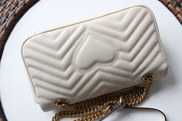 bag chain bag messenger bag shoulder bag luxury bags Designer bag solid color casual bag women bag Small fresh bag Love Handbag Girl Bag color heart print bag Fashion, G2
bag chain bag messenger bag shoulder bag luxury bags Designer bag solid color casual bag women bag Small fresh bag Love Handbag Girl Bag color heart print bag Fashion, G2