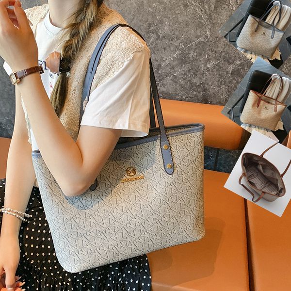 Wholesale women handbag European retro printed tote bag large wear resistant padded leather shoulder bag Joker letters contrast color womens messenger bag 8628#, Welfare color 
Wholesale women handbag European retro printed tote bag large wear resistant padded leather shoulder bag Joker letters contrast color womens messenger bag 8628#, Welfare color