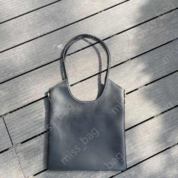 Hollow woven bags tote women bags Designer bags luxury underarm bags leather bags underarm bags shoulder bags handbags straw bags Suitable for intellectual women, Mm10
Hollow woven bags tote women bags Designer bags luxury underarm bags leather bags underarm bags shoulder bags handbags straw bags Suitable for intellectual women, Mm10