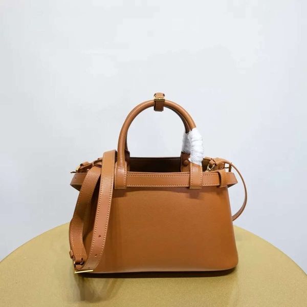 10A Retro Mirror Quality Designer Replication Tote 28cm Cowhide Women Handbag Fashion Buckle Genuine Leather Shoulder With Dust Bag Free Sh, Nude
10A Retro Mirror Quality Designer Replication Tote 28cm Cowhide Women Handbag Fashion Buckle Genuine Leather Shoulder With Dust Bag Free Sh, Nude