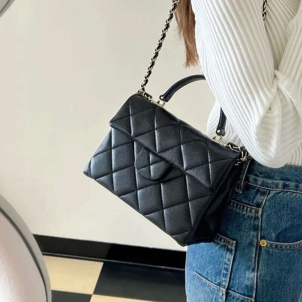 10A Retro Mirror Quality Designer Replication 21cm Real Leather Caviar Crossbody Chain Shoulder Women Bags Handbag Purse With Dust Bag Ship, Black
10A Retro Mirror Quality Designer Replication 21cm Real Leather Caviar Crossbody Chain Shoulder Women Bags Handbag Purse With Dust Bag Ship, Black