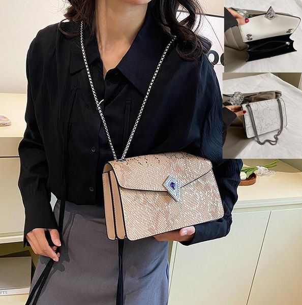 Outlet factory women shoulder bag street trend printing thickened leather handbag flip buckle studded chain bag elegant atmosphere crocodile bag 4456#, White
Outlet factory women shoulder bag street trend printing thickened leather handbag flip buckle studded chain bag elegant atmosphere crocodile bag 4456#, White