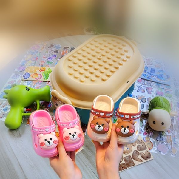 child sandals kids Shoes Cute Cartoon Slipper Children Slippers Boy Gril Beach Crocs for kids Children 1-6years old, Red
child sandals kids Shoes Cute Cartoon Slipper Children Slippers Boy Gril Beach Crocs for kids Children 1-6years old, Red