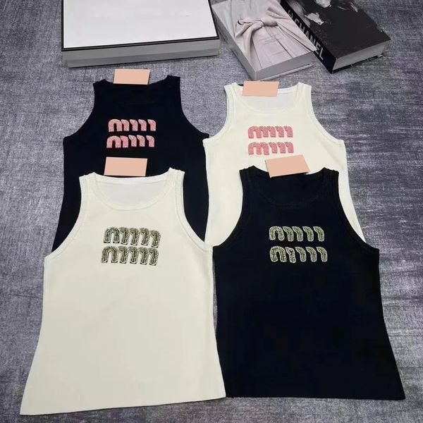 Woman T Shirts Vest Summer Shirts Tees Tank Designer Womens Tshirt Embroidery Letters Tops Short Sleeves Outwears Street Round Nexk Design Shirt -3XL, Black2
Woman T Shirts Vest Summer Shirts Tees Tank Designer Womens Tshirt Embroidery Letters Tops Short Sleeves Outwears Street Round Nexk Design Shirt -3XL, Black2