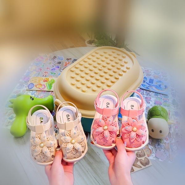 Fashion children's shoes Summer sandals for kids Fashion Designer Sandals Beach Shoes 2024 Summer Cartoon sandals Children 1-3years old Shoes For Children Girls, W1 baby - pink
Fashion children's shoes Summer sandals for kids Fashion Designer Sandals Beach Shoes 2024 Summer Cartoon sandals Children 1-3years old Shoes For Children Girls, W1 baby - pink
