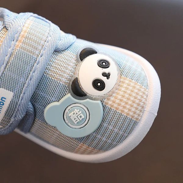Baby Sound Autumn Cute Cartoon Walking For Young Children Girls Soft Soled Low Top Sports Shoes Casual And Comfortable 06eb, Pink
Baby Sound Autumn Cute Cartoon Walking For Young Children Girls Soft Soled Low Top Sports Shoes Casual And Comfortable 06eb, Pink