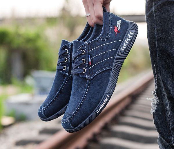 2024 Fashion Designer Mens womens fashionable casual running shoes sports shoes breathable duck blue white color outdoor lightweight size 39~44
2024 Fashion Designer Mens womens fashionable casual running shoes sports shoes breathable duck blue white color outdoor lightweight size 39~44