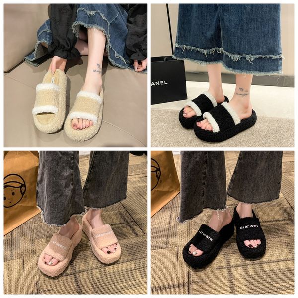 Slippers Plush womens shoes high heels soft informal warm suitable for indoor and winter use, Black
Slippers Plush womens shoes high heels soft informal warm suitable for indoor and winter use, Black