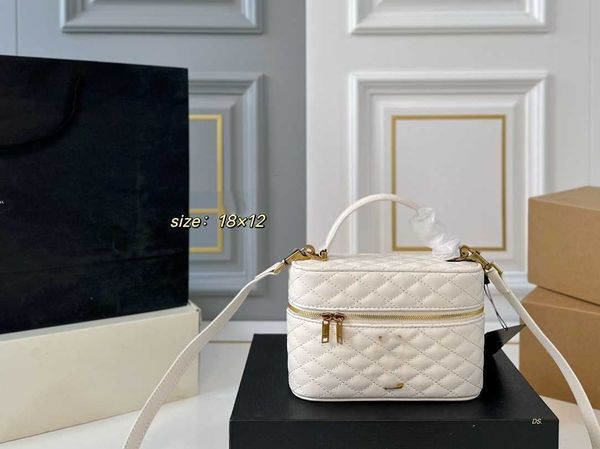 2024 new minimalist PU leather makeup bag travel bag portable cosmetics storage bag waterproof toiletry bag cosmetic bags for wholesale, Black1
2024 new minimalist PU leather makeup bag travel bag portable cosmetics storage bag waterproof toiletry bag cosmetic bags for wholesale, Black1