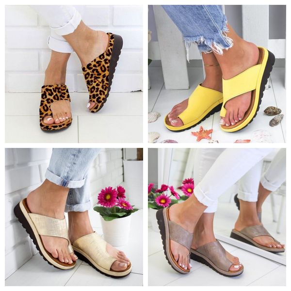 designer slippers Women's flat toe casual sandals Slope Heel Slippers Summer beach sandals Lightweight Cool Dragging Outdoor size 35-43 black yellow GAI
designer slippers Women's flat toe casual sandals Slope Heel Slippers Summer beach sandals Lightweight Cool Dragging Outdoor size 35-43 black yellow GAI