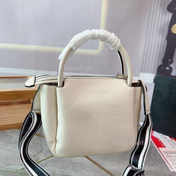 Fashion handbag Handbag Handbag Leather Messenger Shoulder tote Bag Women's Bag Large capacity compound shopping bag Plaid double lettering, White
Fashion handbag Handbag Handbag Leather Messenger Shoulder tote Bag Women's Bag Large capacity compound shopping bag Plaid double lettering, White
