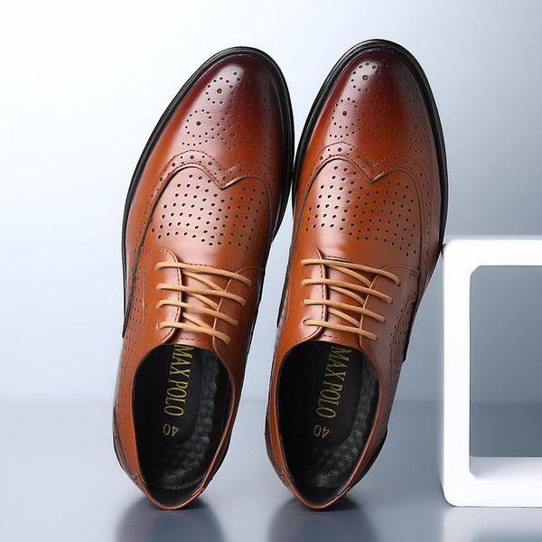 2024 Spring New Breathable Casual Leather Soft-Soled Classic Retro Lace-Up Mens Business Dress Office Leather Shoes Fashion Wedding Party Flats, Blue
2024 Spring New Breathable Casual Leather Soft-Soled Classic Retro Lace-Up Mens Business Dress Office Leather Shoes Fashion Wedding Party Flats, Blue