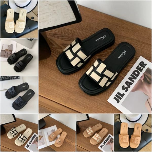 New Fashion Flat Heel Slippers Sandals Women's Shoes Outdoor Sandals Beachwear, White
New Fashion Flat Heel Slippers Sandals Women's Shoes Outdoor Sandals Beachwear, White