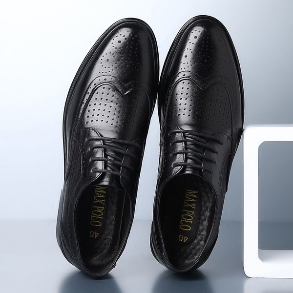 2024 Spring Summer New Breathable Casual Leather Soft-Soled Classic Retro Lace-Up Mens Business Dress Office Leather Shoes Fashion Wedding Party Flats 38-47, Black
2024 Spring Summer New Breathable Casual Leather Soft-Soled Classic Retro Lace-Up Mens Business Dress Office Leather Shoes Fashion Wedding Party Flats 38-47, Black