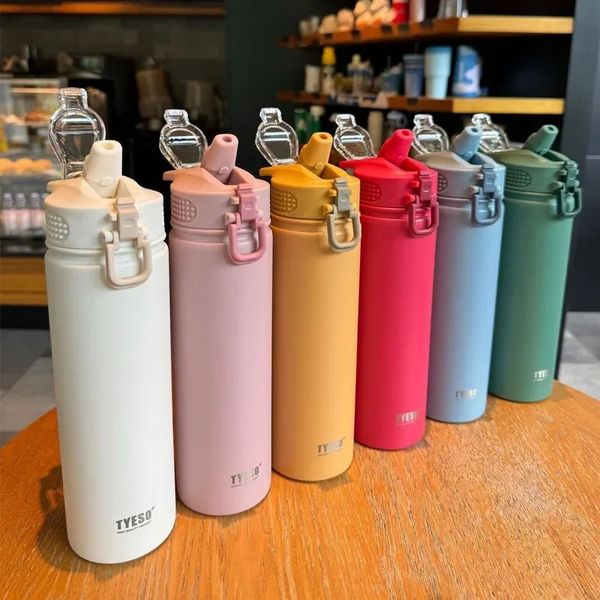 750ml Stainless Steel Thermos Portable Outdoor Sports Cup Frosted Anti Slip Water Bottle Durable To Fall 240730, Blue
750ml Stainless Steel Thermos Portable Outdoor Sports Cup Frosted Anti Slip Water Bottle Durable To Fall 240730, Blue