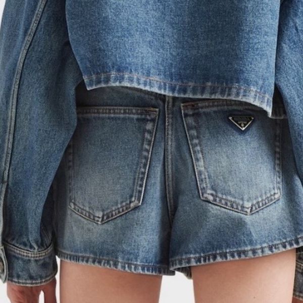 

womens shorts jeans 2024 Summer New PPR Metal Triangle Decorative Denim Shorts Womens High Waist Loose Slim A line Wide Leg Pants high quality, Blue