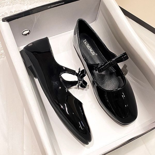 Bowknot Mary Jane Shoes Women Square Toe Glossy Leather Flats Female Red Dance Ballets Party Ball Bridal Wedding Shoes