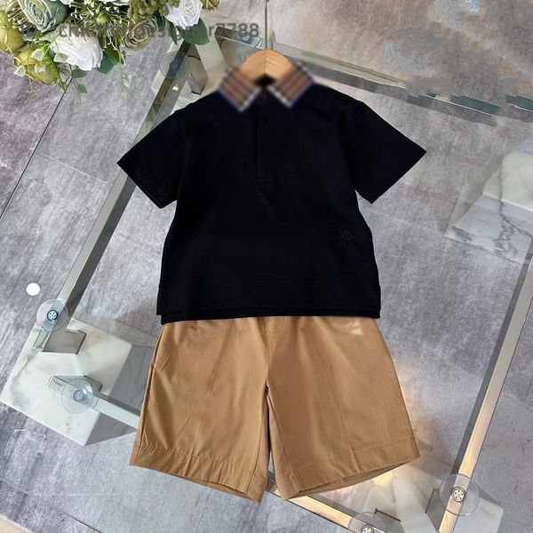 Baby Clothes 2024SS Child Designer Clothe Sets Childrens Kids Short Sleeve T-shirt + Print Shorts Set Suit Brand Boys Clothing Cotton Tees AAA, Blue
Baby Clothes 2024SS Child Designer Clothe Sets Childrens Kids Short Sleeve T-shirt + Print Shorts Set Suit Brand Boys Clothing Cotton Tees AAA, Blue